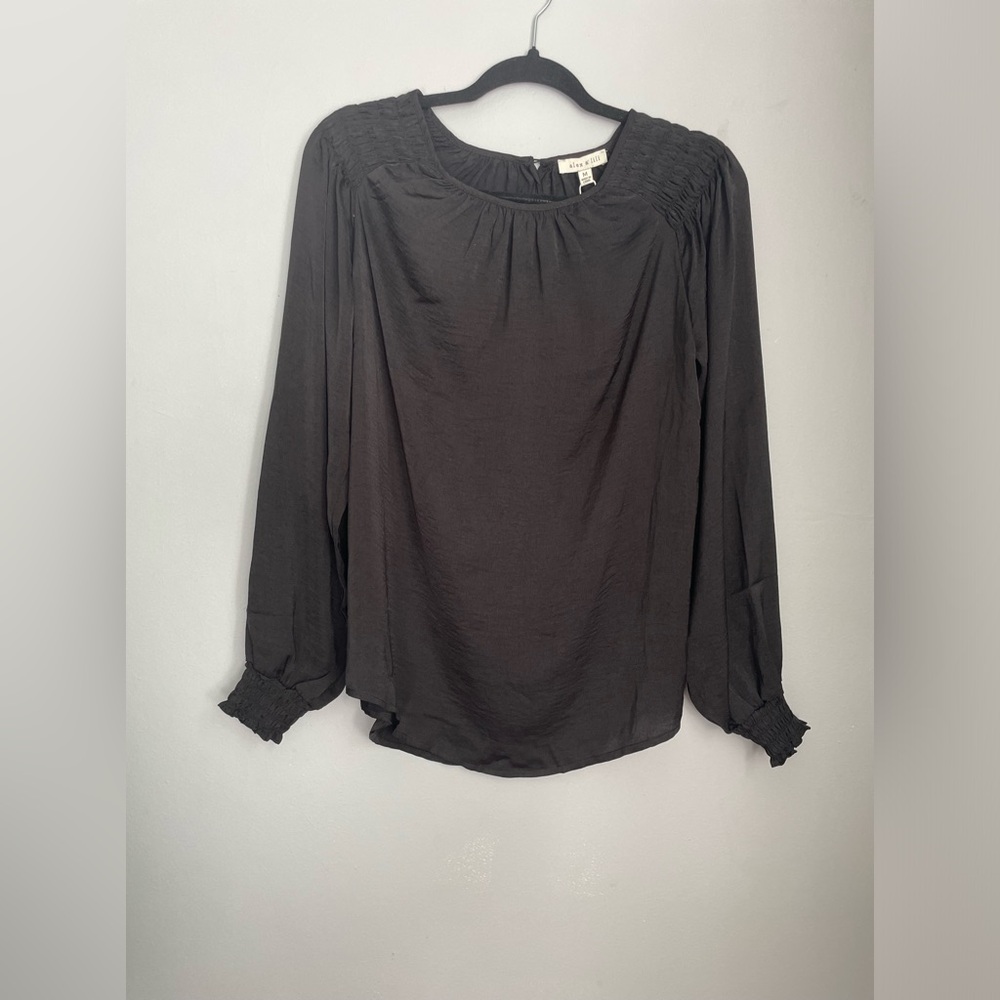 Alex & lili Women Black Long Sleeve Blouse. Size Medium BNWT🩵